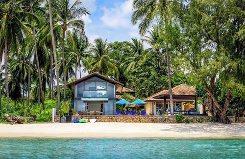 Lipa Noi Villa | Akuvara Villa - Four Bedroom Villa, Sleeps 8