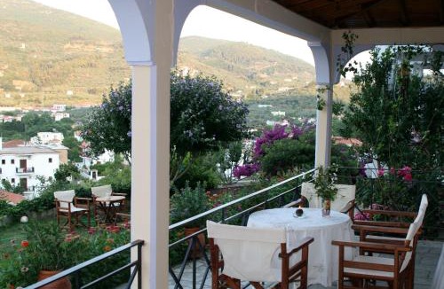 Skopelos Town House | Albatros