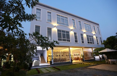 Doun Kaev Hotel | Alice Villa Hotel