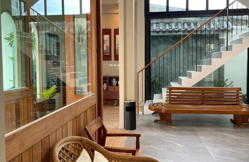 Talat Nuea Apartment | Alleyhill Phuket - Private & Cozy Boutique