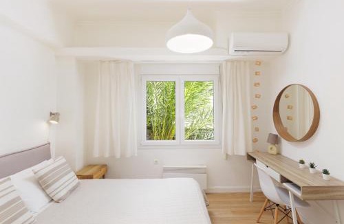 Corfu Town Apartment | Aloe Apartments