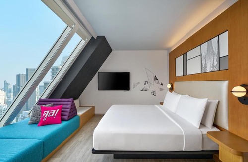 Nana Hotel | Aloft by Marriott Bangkok Sukhumvit 11