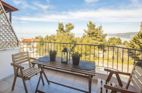 Neos Marmaras Apartment | Alterra Vita Apartments: Apartment with Attic and sunset view