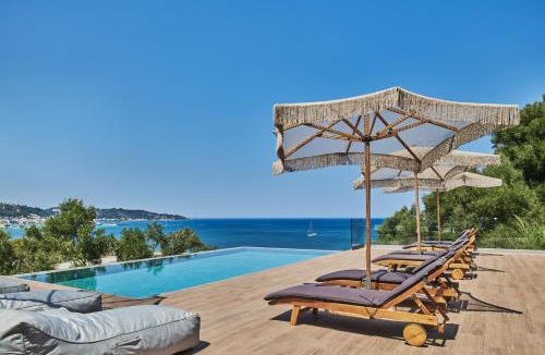 Argassi Villa | Althea Lavish Estate - Villa & Suite