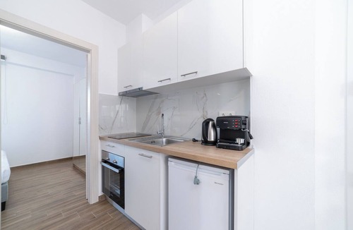 Paralia Ofryniou Apartment | Amarylis Residential Complex-One Bedroom Apartment