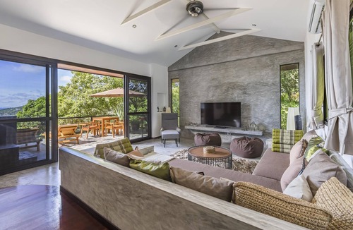 Koh Tao Villa | Amazing 3-Bedroom, Sea View Villa