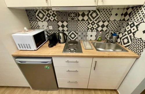 Psirri Apartment | Amazing apt in Athens close to Metro Station