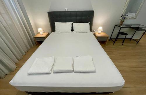Psirri Apartment | Amazing apt in Athens close to Metro Station