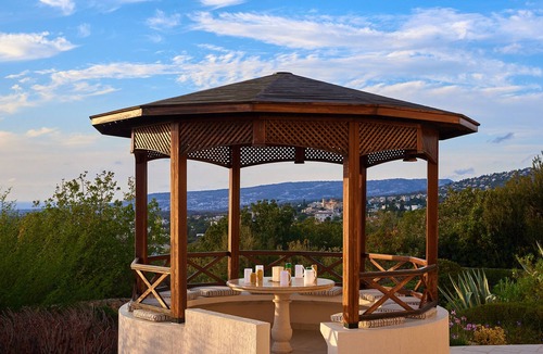 Tala Villa | Amazing spacious villa (6 Bed/Sleeps16), mature gardens, 3 patios, stunning view