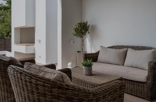 Khalandrion Apartment | Amazing stay II