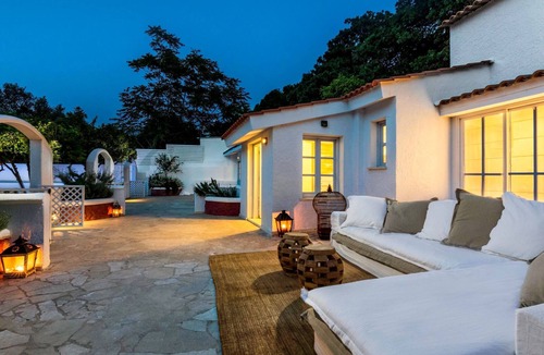 Ixia House | "Amelie" by Interhome