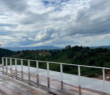 Wang Nam Khiao House | Amidst wind