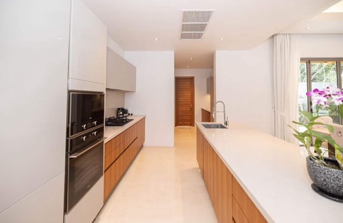 Koh Kaew Villa | Anchan Bang Tao Beach 4 Bedroom Villa