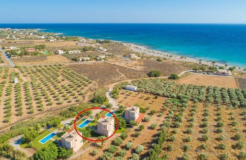 Fragkokastello Villa | Andreas Beach Villa: Large Private Pool, Walk to Beach, Sea Views, A/C, WiFi