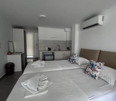 Vlicho Apartment | Andromeda Seaside Apartments