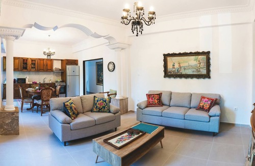 Rhodes Old Town Apartment | Anemoessa Mansion in Rhodes Old Town