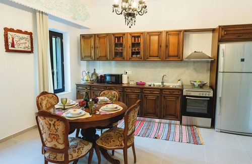 Rhodes Old Town Apartment | Anemoessa Mansion in Rhodes Old Town