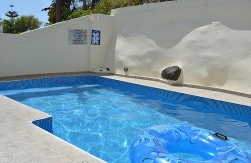 Fira Hotel | Anemomilos Villa