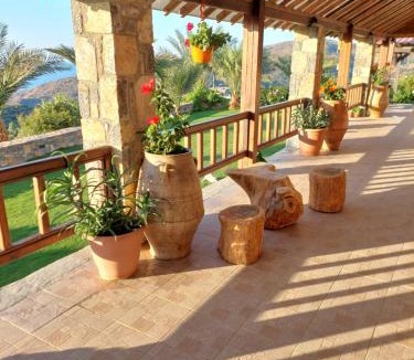 Pefki Apartment | Anemomylos House