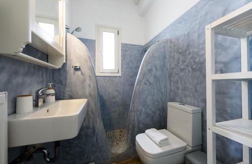 Kostos House | ANEMOS HOUSE