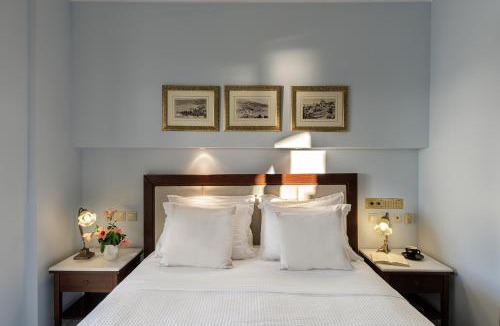 Batsi Hotel | Aneroussa Beach Hotel