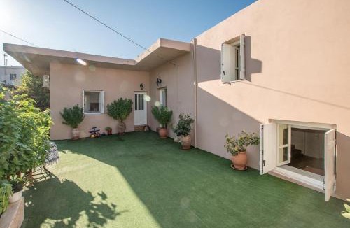 Drapanos House | Angels’ Home- Modern & Comfy, Fully equipped 3BD