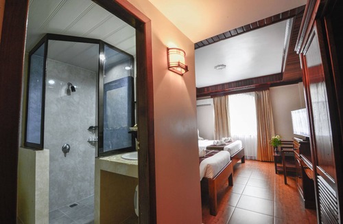 Taphul Village Area Hotel | Angkor Pearl Hotel