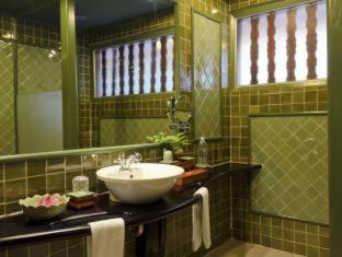 Wat Bo Area Hotel | Angkor Village Hotel - Small Luxury Hotels of the World