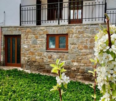 Terpsithea House | Anogeio - Traditional house in Tikhion