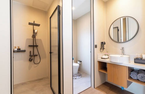 Kata Hotel | Anthiya Seaview Villa Hotel Phuket