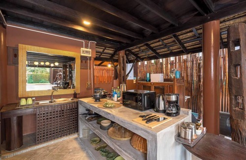 Nong Kae House | Antique Teak House Sleeps 5 | Private Pool | AC Both Floors | 10min to Beach