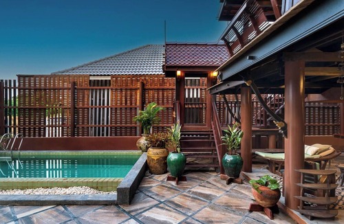 Nong Kae House | AntiqueThai PoolVillaCentre7/11 NightMarket&BBQ