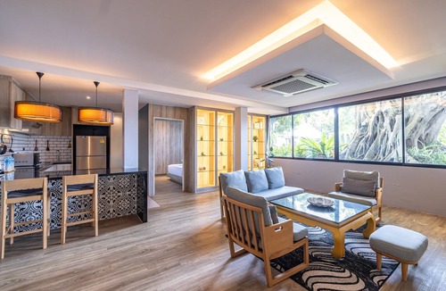 Chalong Hotel | Antiya Hotel Phuket