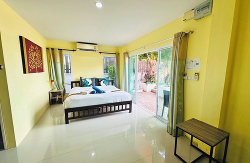 Sai Thai Hotel | Anyavee Chom By The Sea