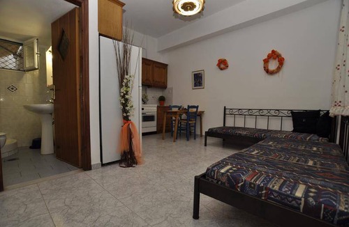 Megas Gialos Apartment | Apartment ∙ 8 guests