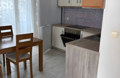 Meganisi Apartment | Apartment 'By The Sea 2' with Private Garden
