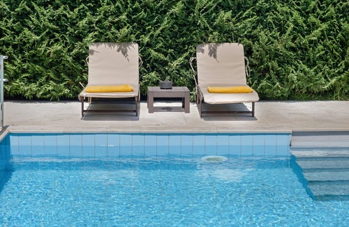 Agios Ioannis Apartment | Apartment 'Casa Smaragdi A' with Sea View, Wi-Fi and Air Conditioning