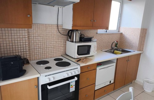 Nea Chora Apartment | Apartment 'Eftichia Nea Chora' with Mountain View, Shared Garden and Wi-Fi