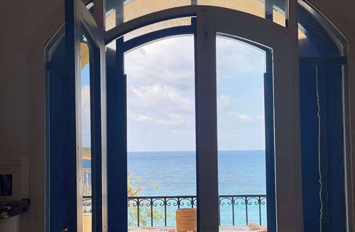 Mirties Apartment | Apartment Sleeps 2 with Balcony