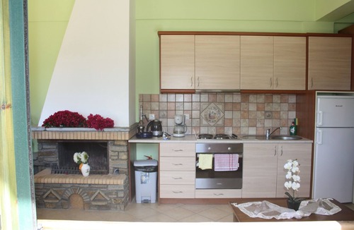 Armenistis Apartment | Apartment with large terrace