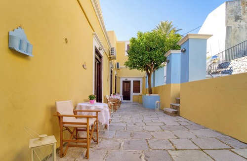 Symi Apartment | Apartment with sea view