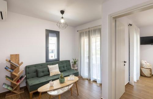 Galissas Apartment | Aphrodite's Refuge