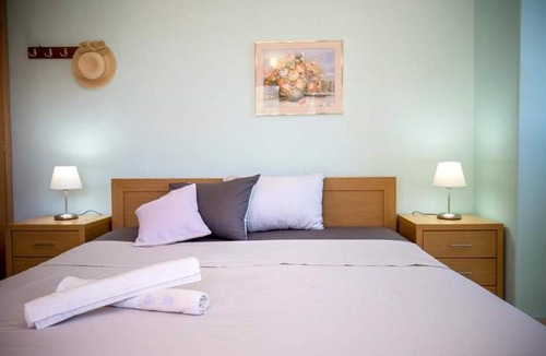 Koinira House | Aphrodite Villas