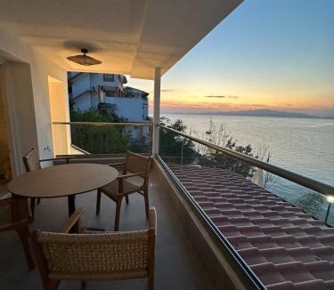 Skala Marion Apartment | Apollonia by Stone Village