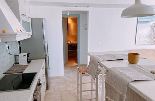 Posidonia Apartment | AquaBlu Syros beachfront House (3) w/Pool