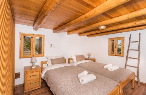 Aradena House | ARADENA TRADITIONAL House 3