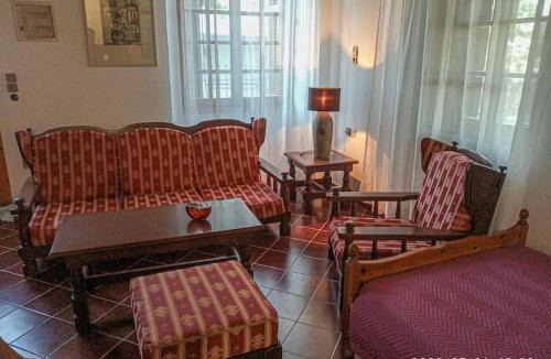 Sipiada House | Archontiko Taxiarches Kymi Evia