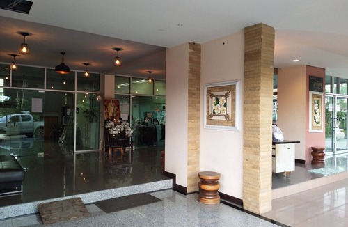 Ban Chang Hotel | Areechon Apartment