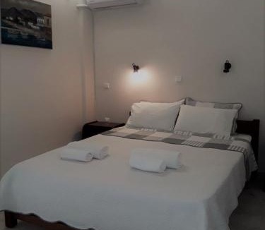 Mavrovouni Apartment | Areti & Maria Apartments