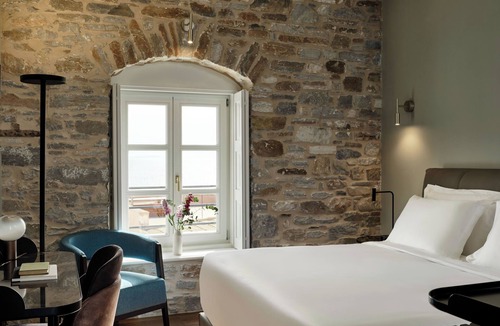 Ermoupoli Hotel | Argini Syros